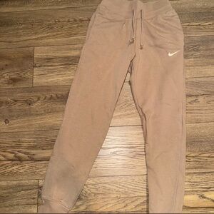Nike tan Joggers XS
